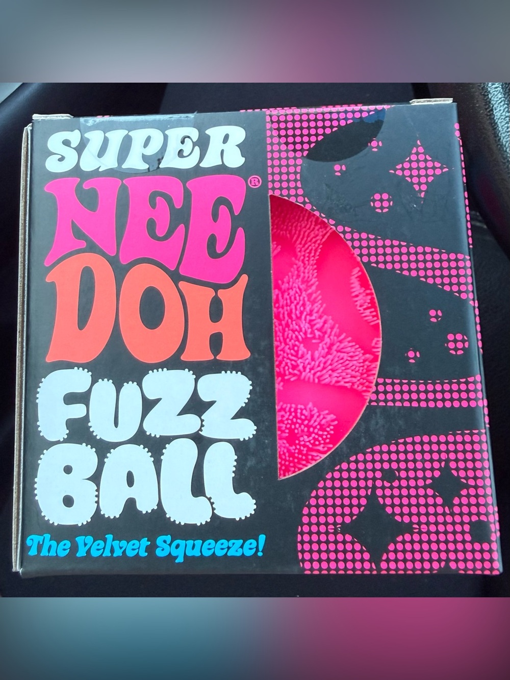 Super NeeDoh Fuzz Ball Pink
